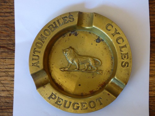 Cendrier ancien peugeot - ancien,