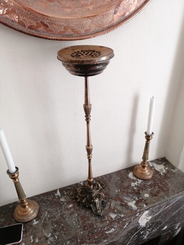 Cendrier sur pied laiton - en,